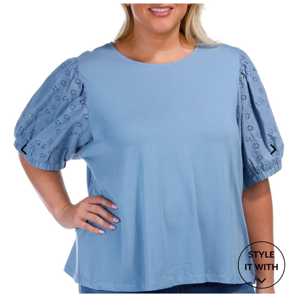 Women's Chelsea & Theodore Faded Denim Eyelet Sleeve Short Sleeve Tee 1X